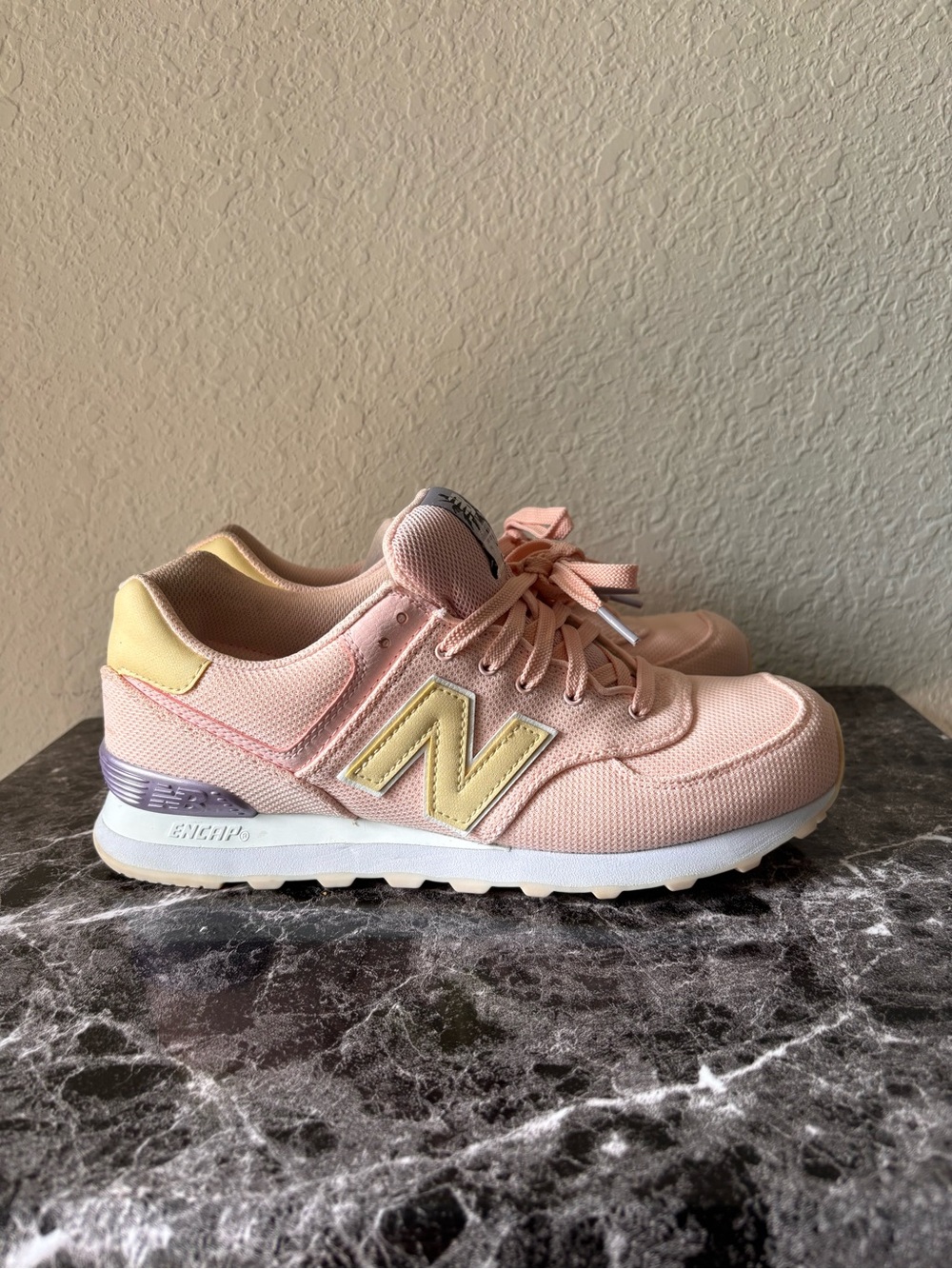 New Balance 574 Pink Pastel ENCAP Sneakers Size 11